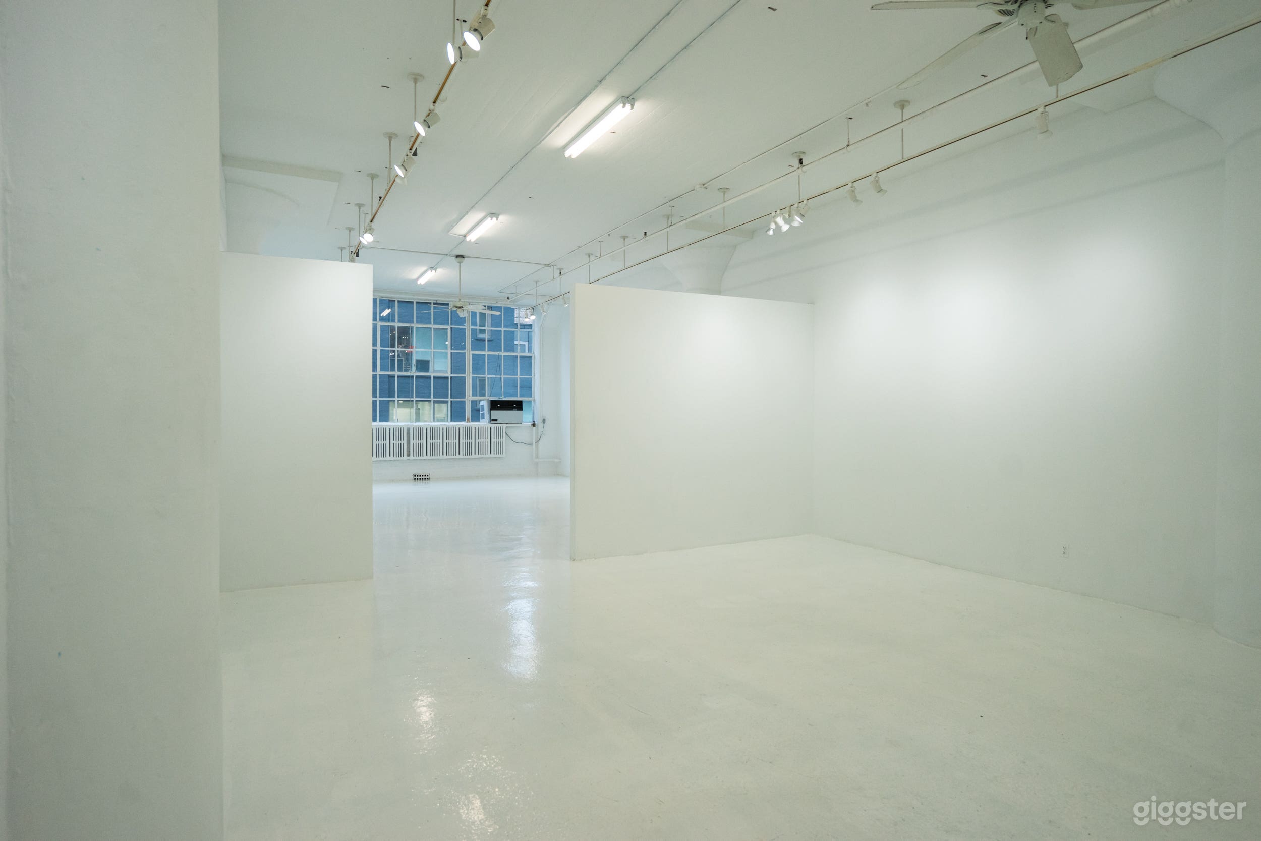 Chelsea Gallery Space by The High Line Photo 1