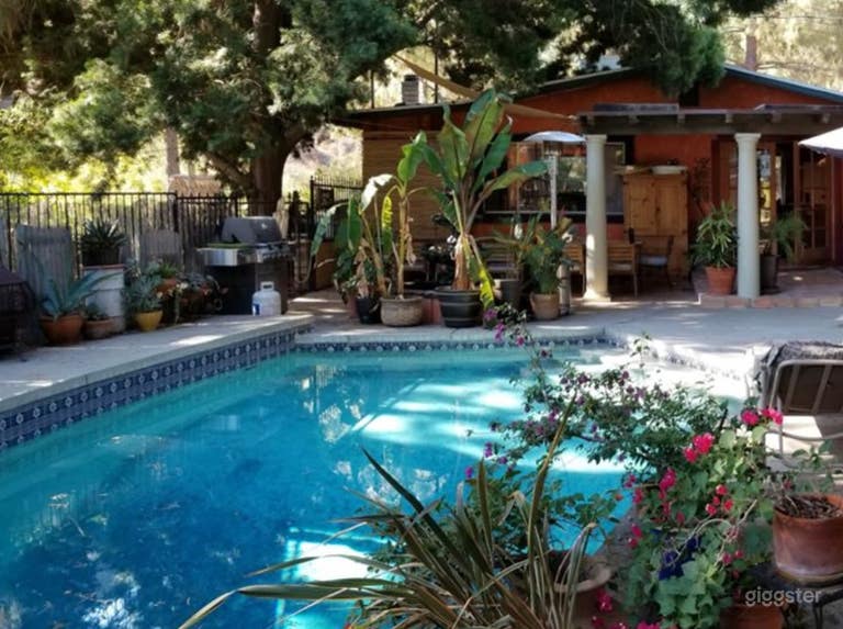  Rustic Mountain Ranch Pool  