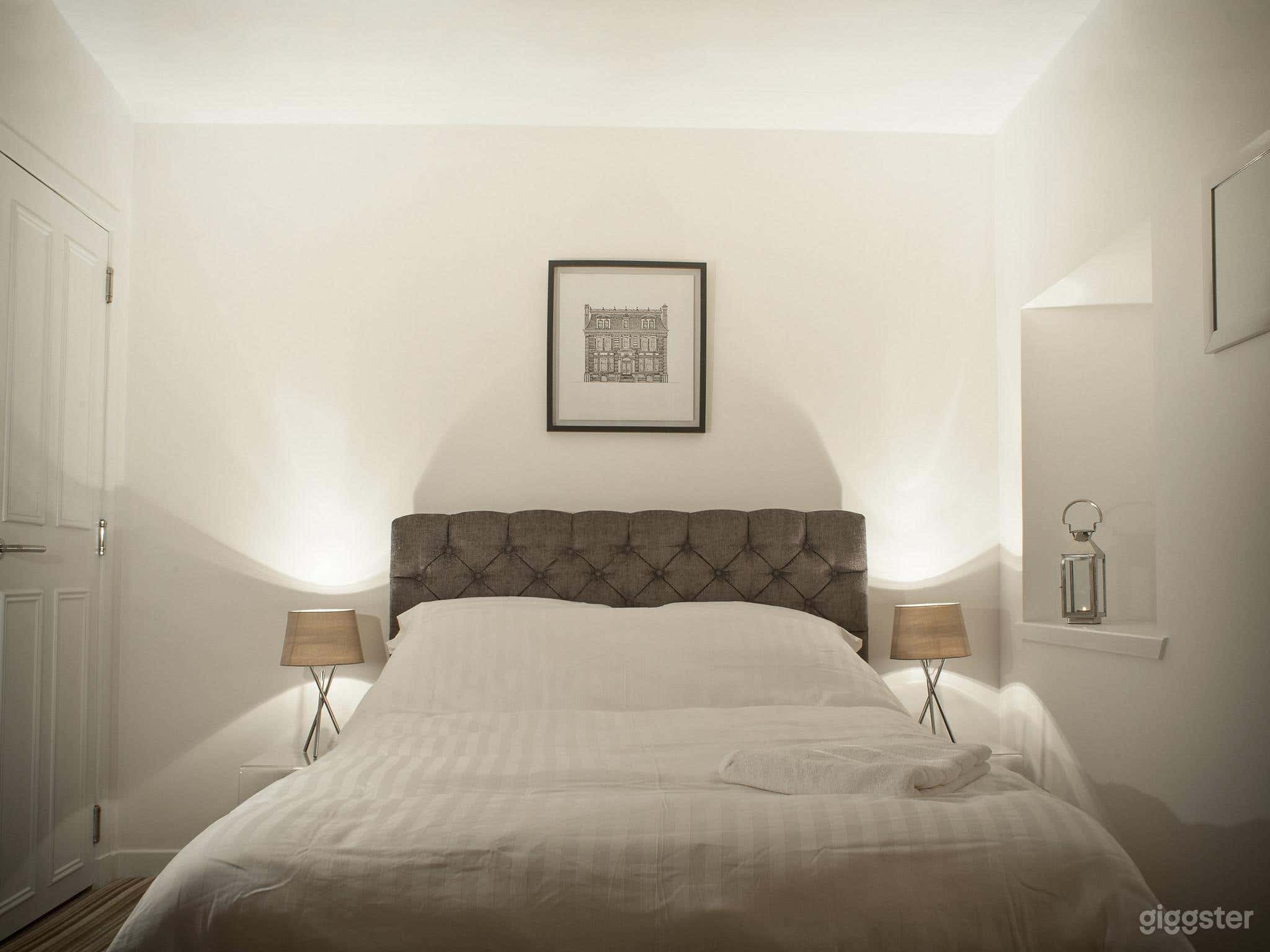 One Bedroom Deluxe Apartment Private Bathroom Photo 2