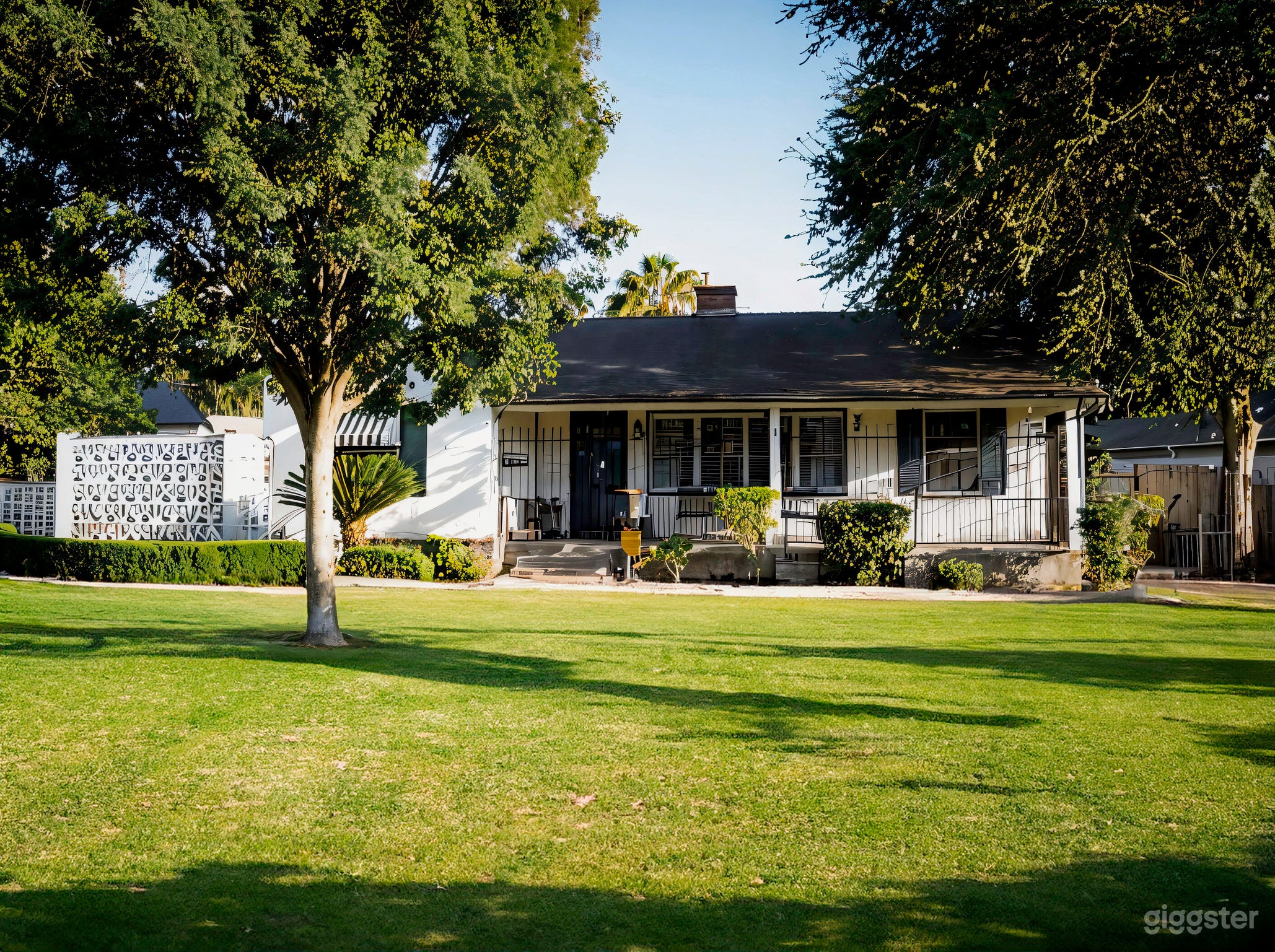Bakersfield Pool Photo 2