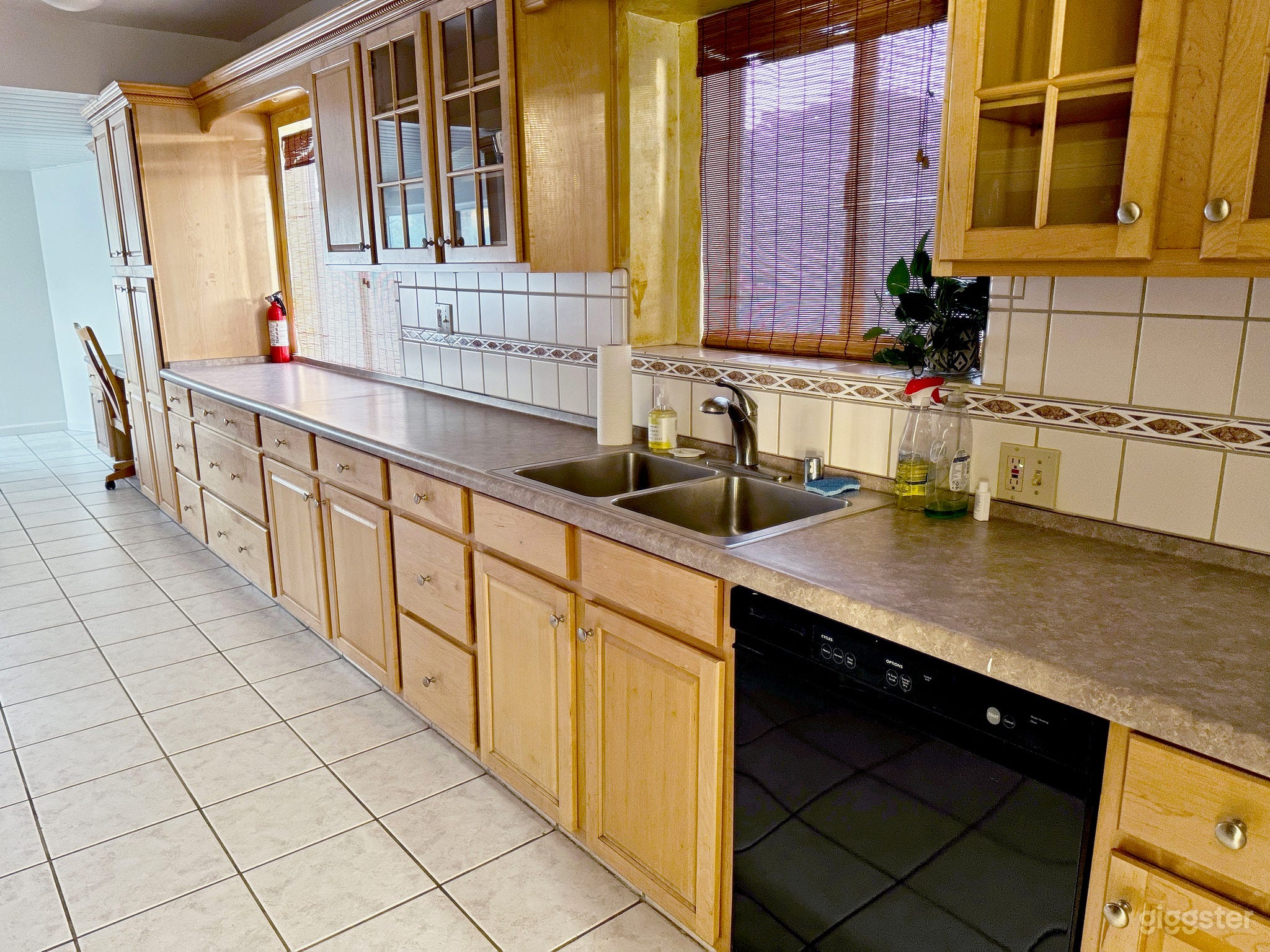 Bakersfield Pool Photo 3