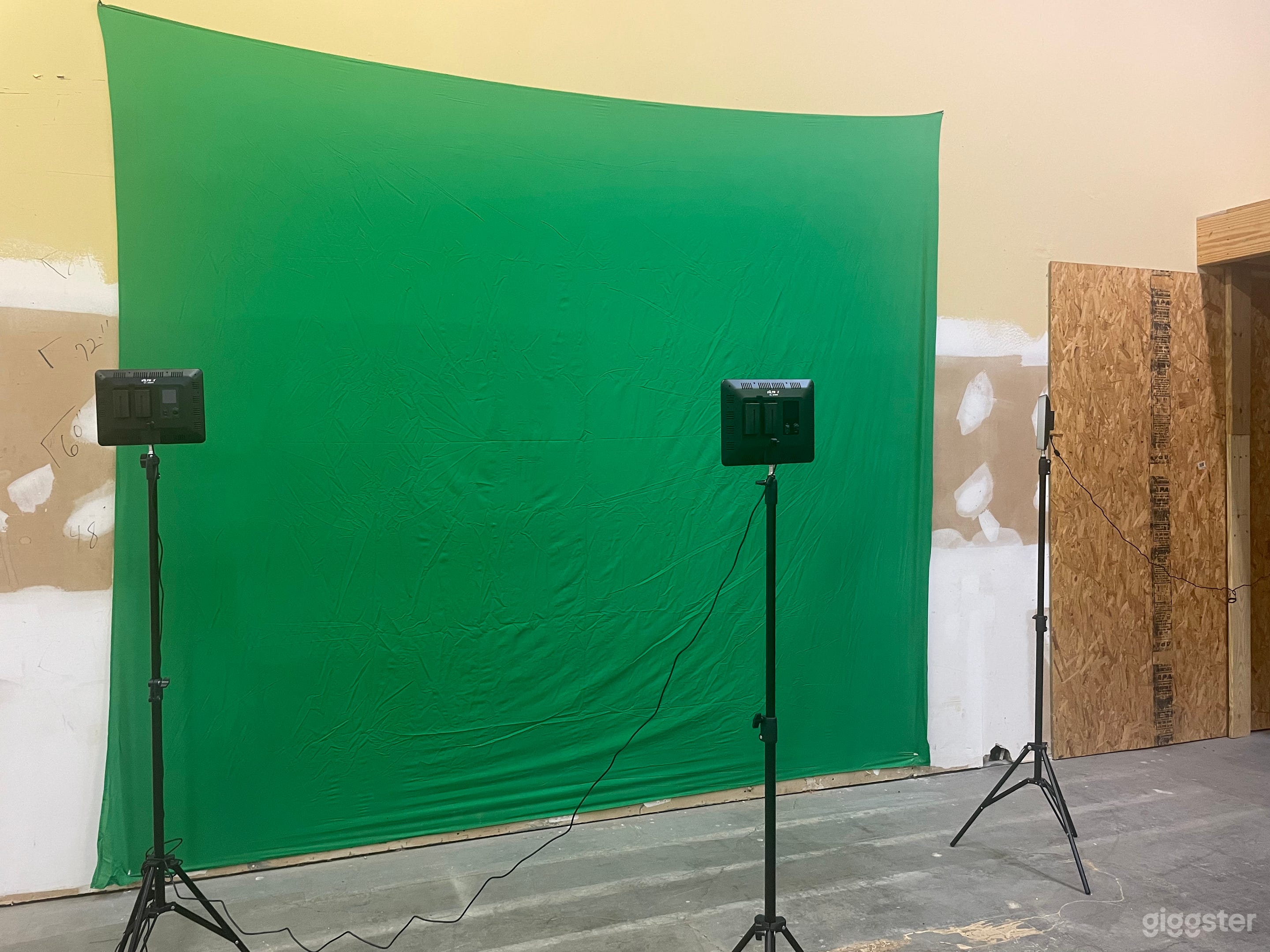 Creative Warehouse Studio Photography/Film Photo 3