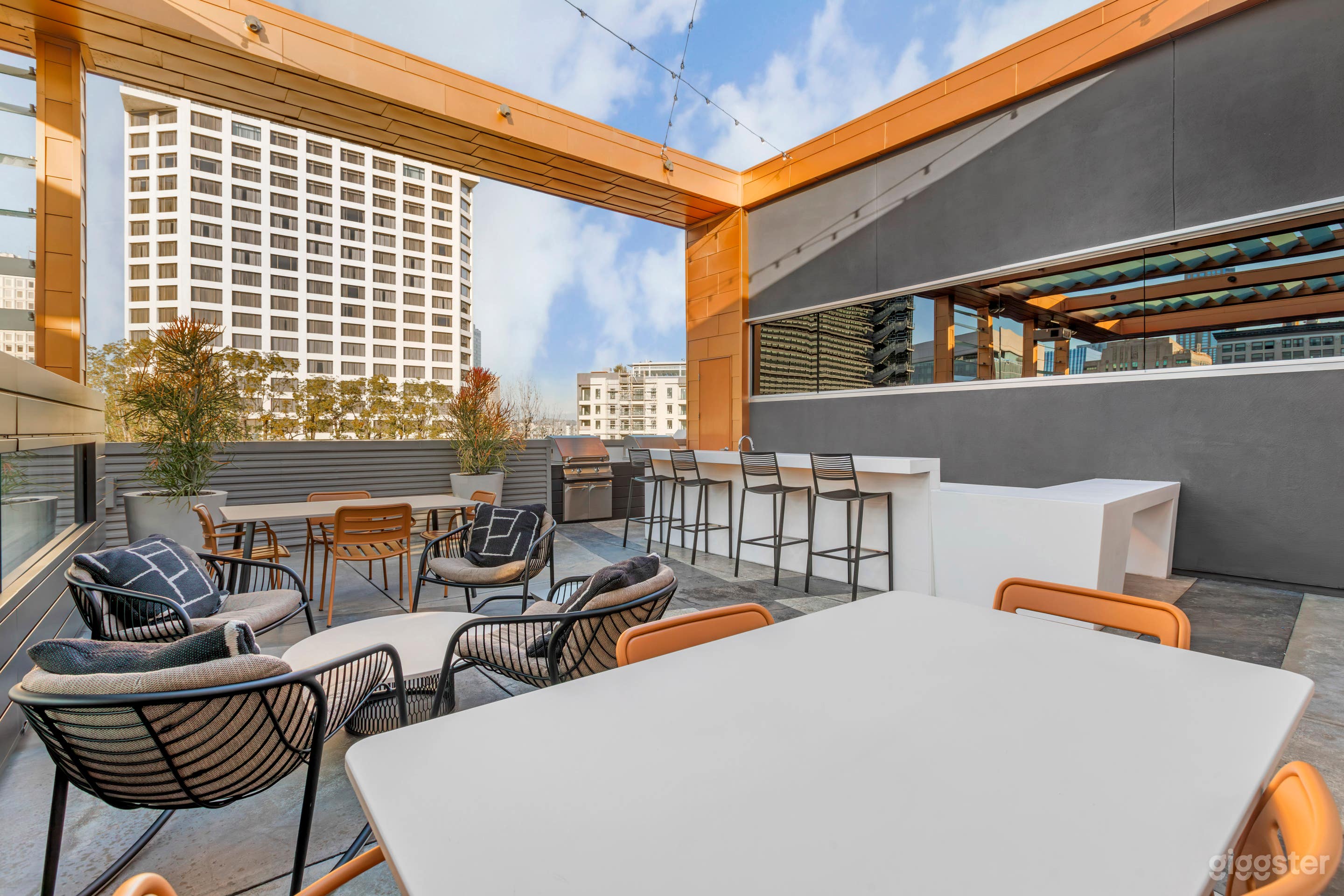 Rooftop Lounge in Downtown Los Angeles – Little Tokyo Photo 1