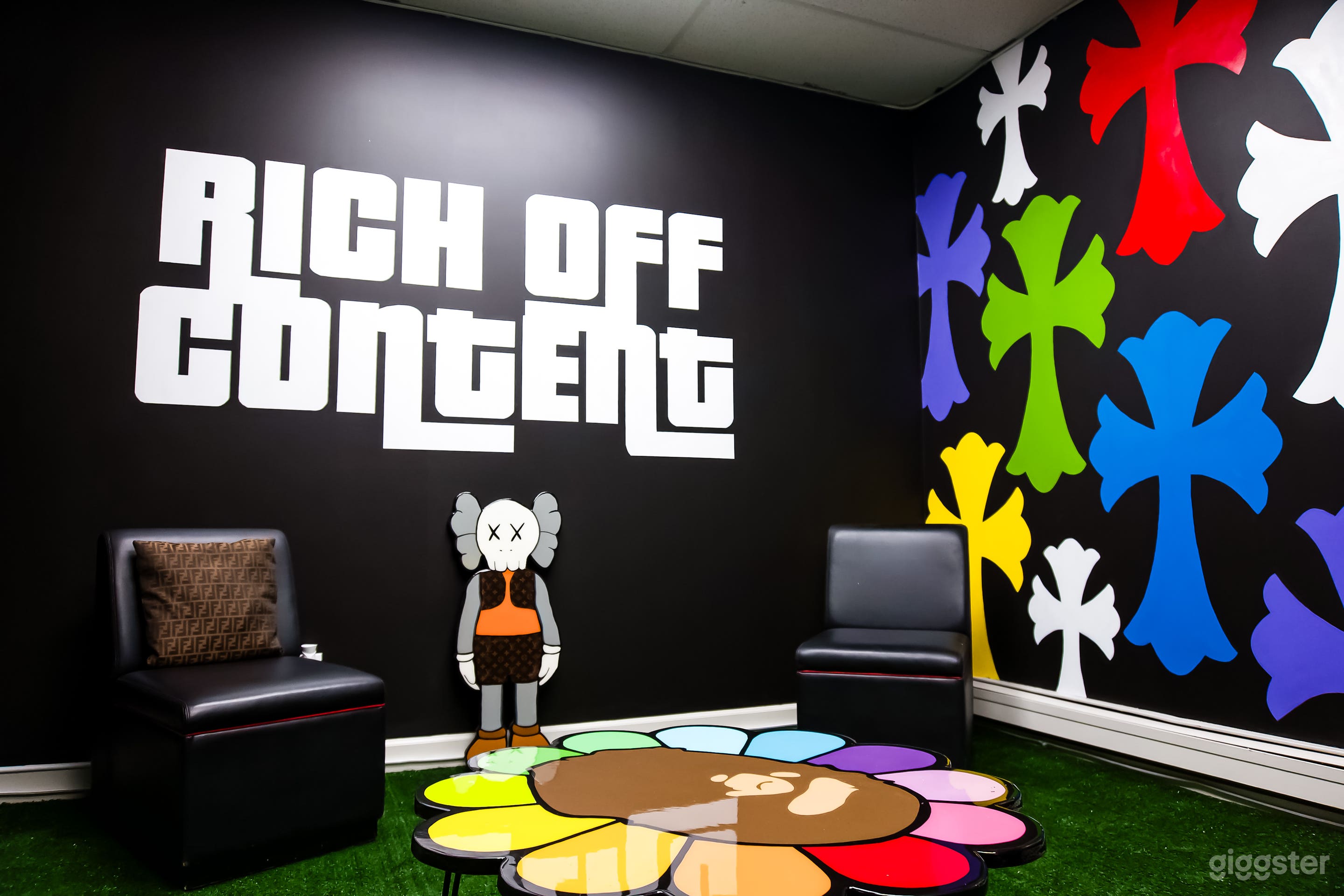 Hypebeast Content Room Photo 4