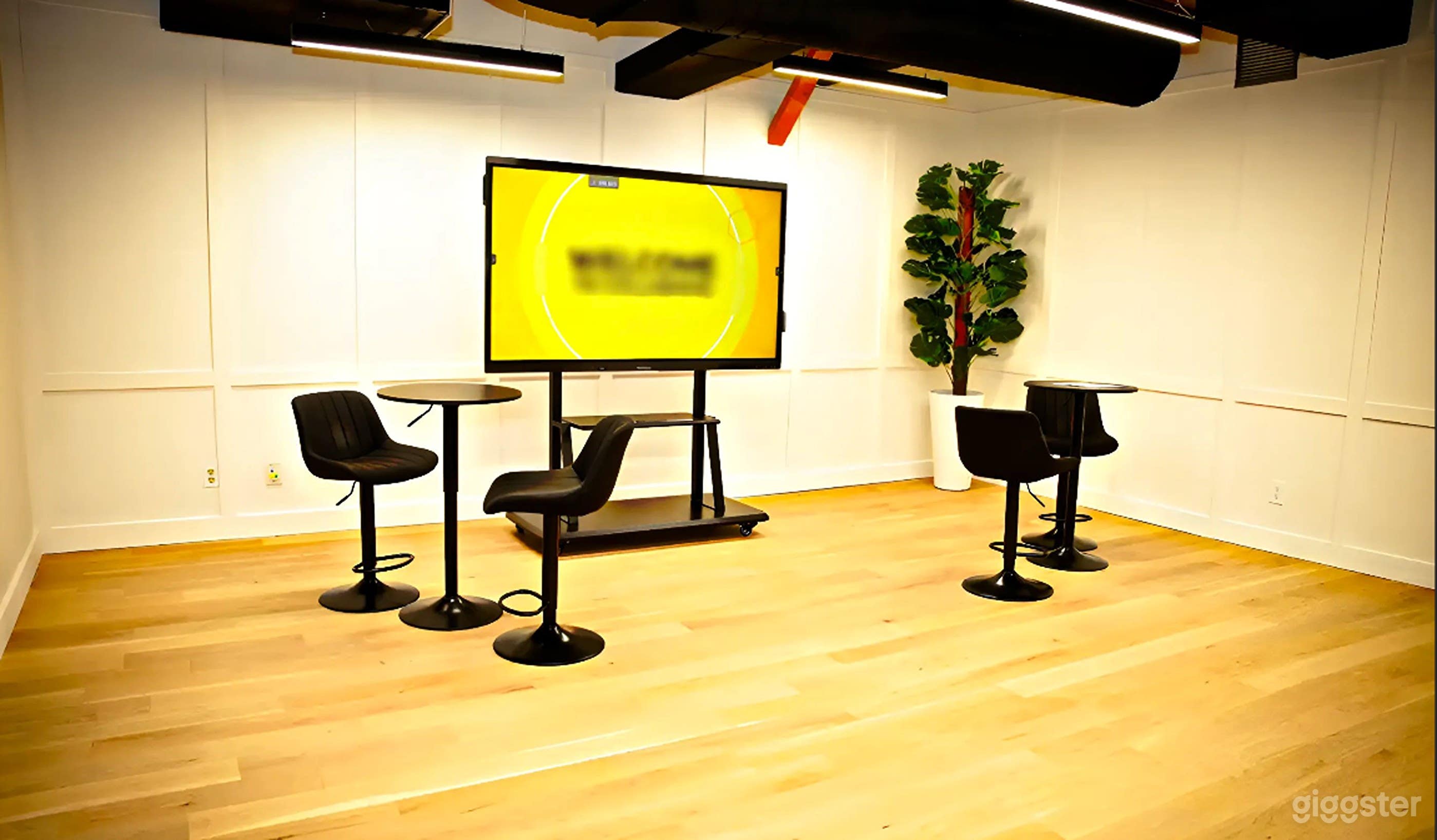 Modern Event Room with Smart Technology & 60-Person Capacity Photo 3