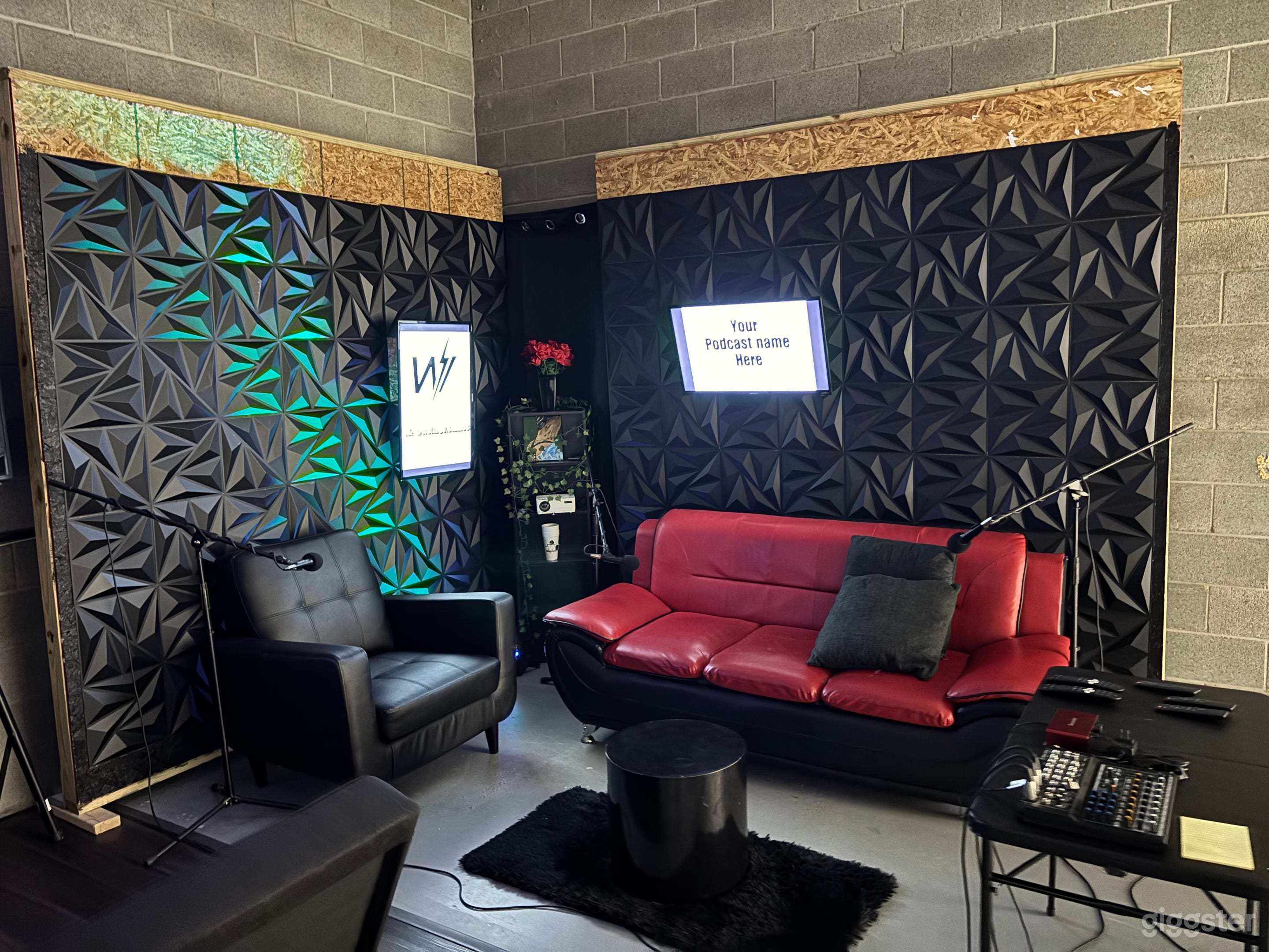 Creative Space | Music Recording Studio Photo 4