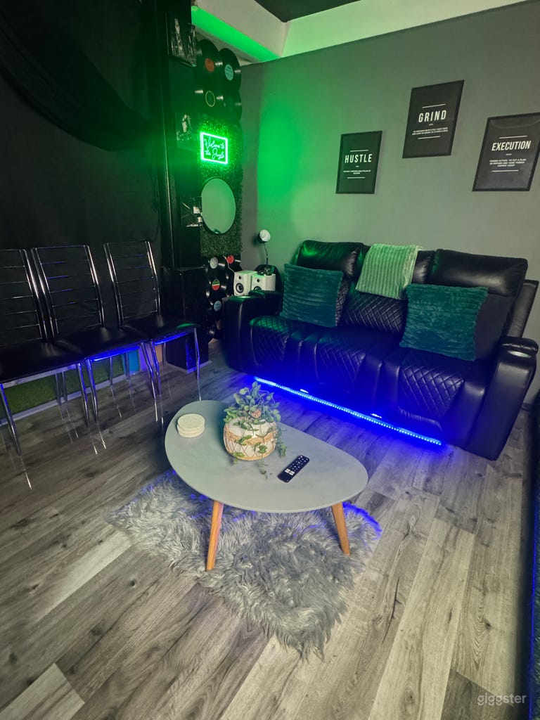 Luxury Recording Studio & Content Creation Space 