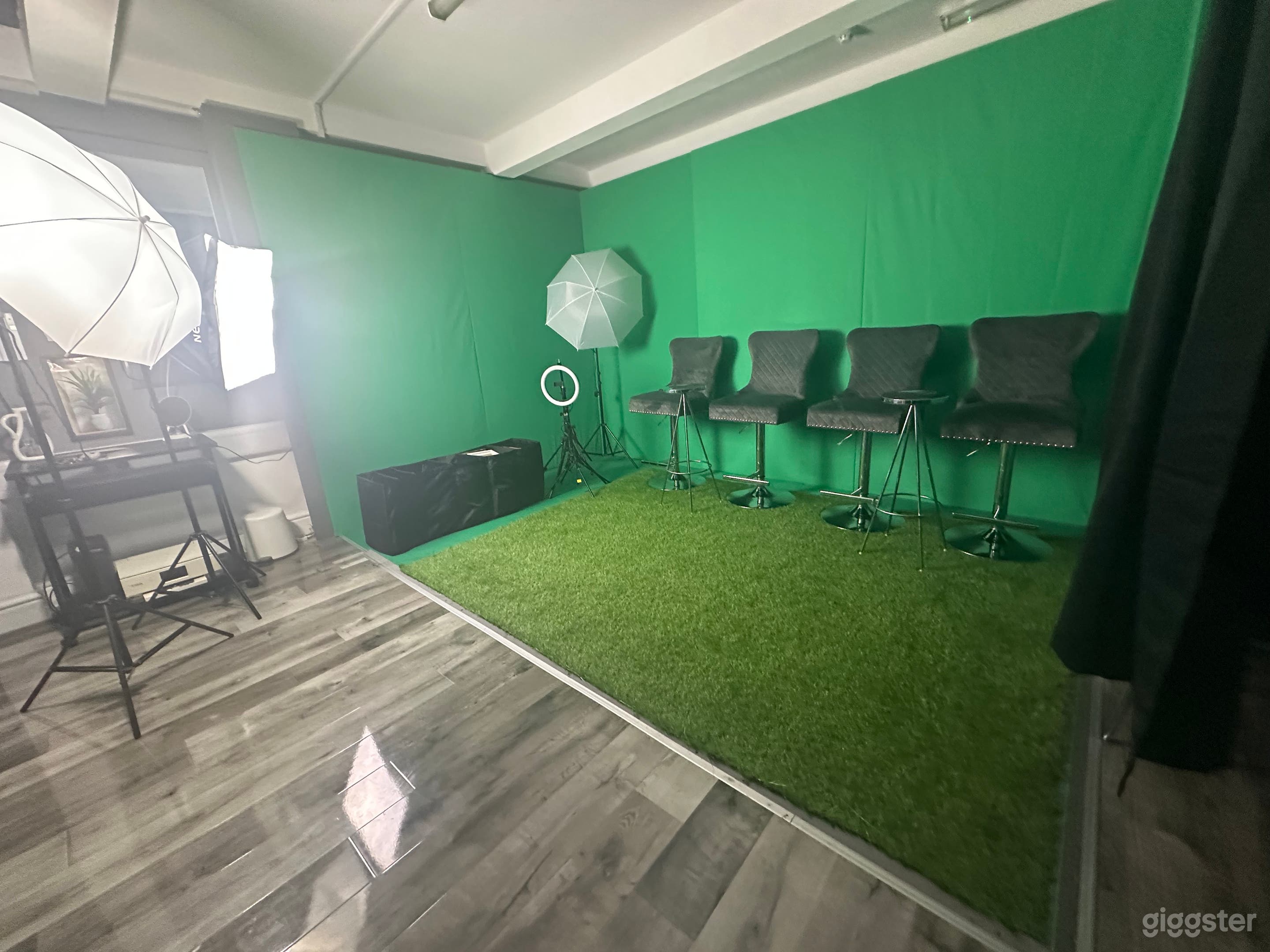 Luxury Recording Studio & Content Creation Space Photo 3