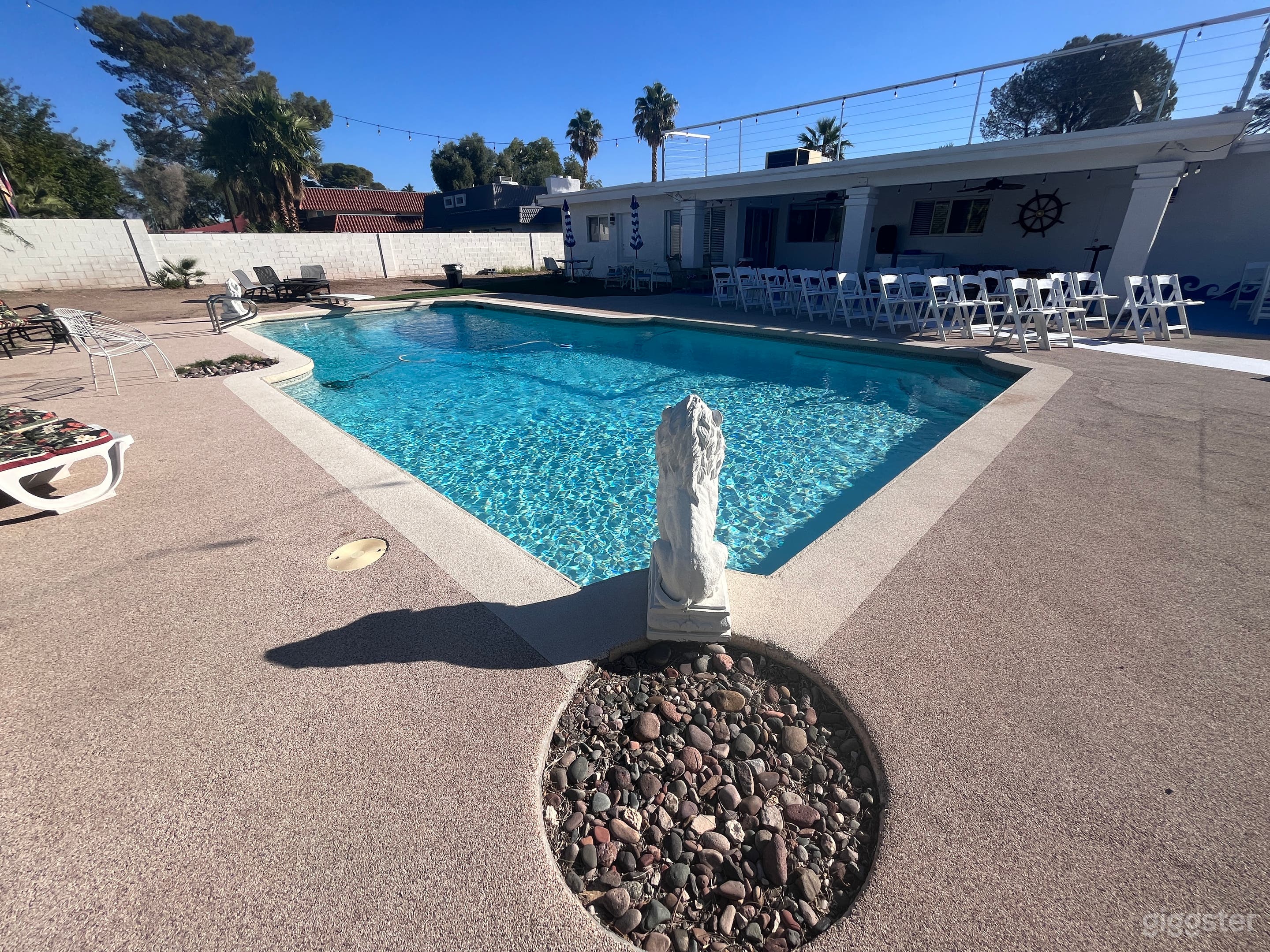 Huge Pool + Tiki Bar in Retro Las Vegas Photo 1