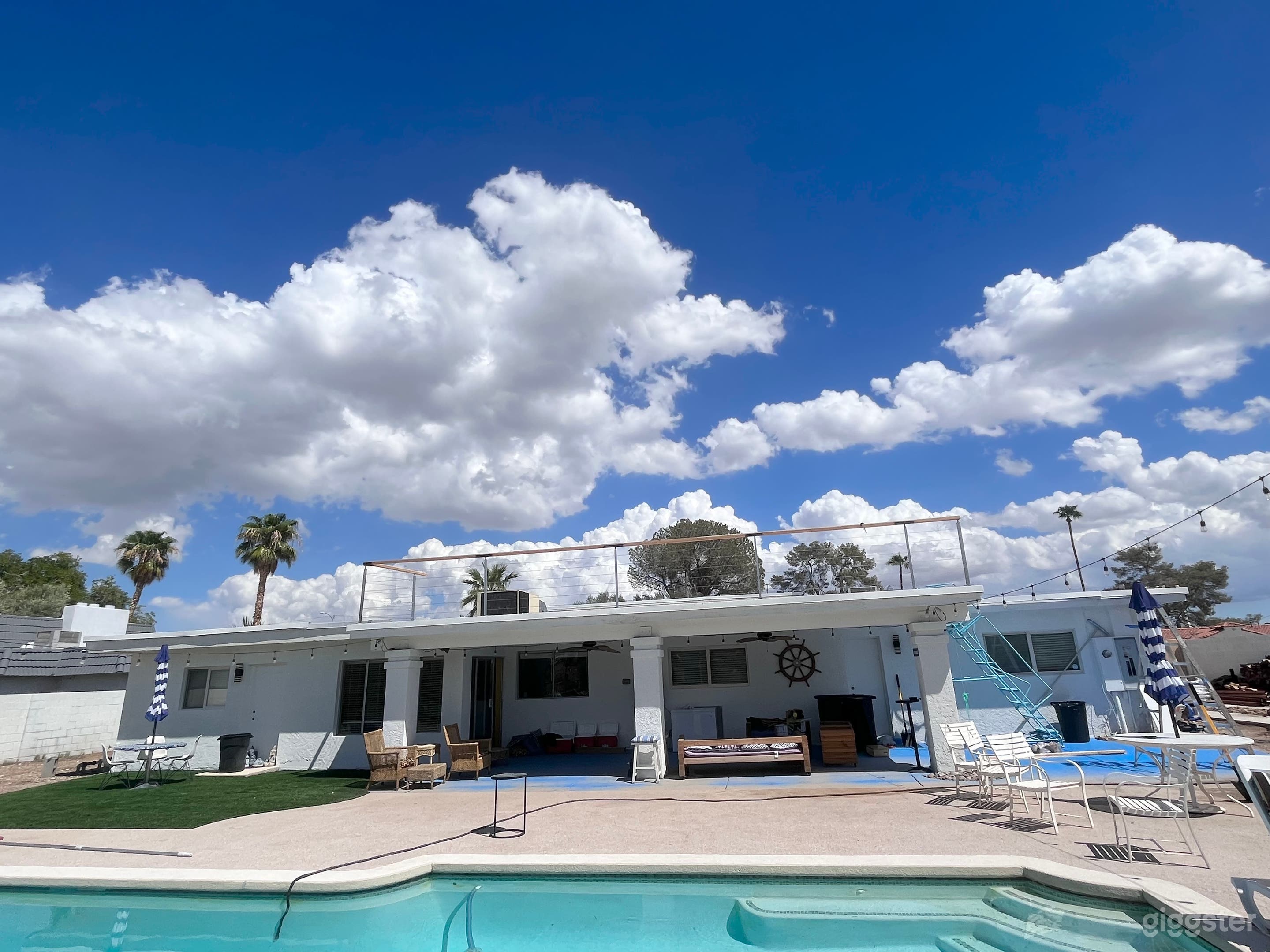 Huge Pool + Tiki Bar in Retro Las Vegas Photo 2