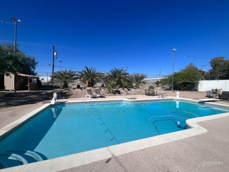  Huge Pool + Tiki Bar in Retro Las Vegas 