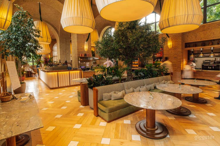  A stunning Spanish venue in the heart of Chelsea 