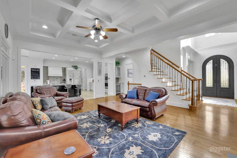  wide view on main level 