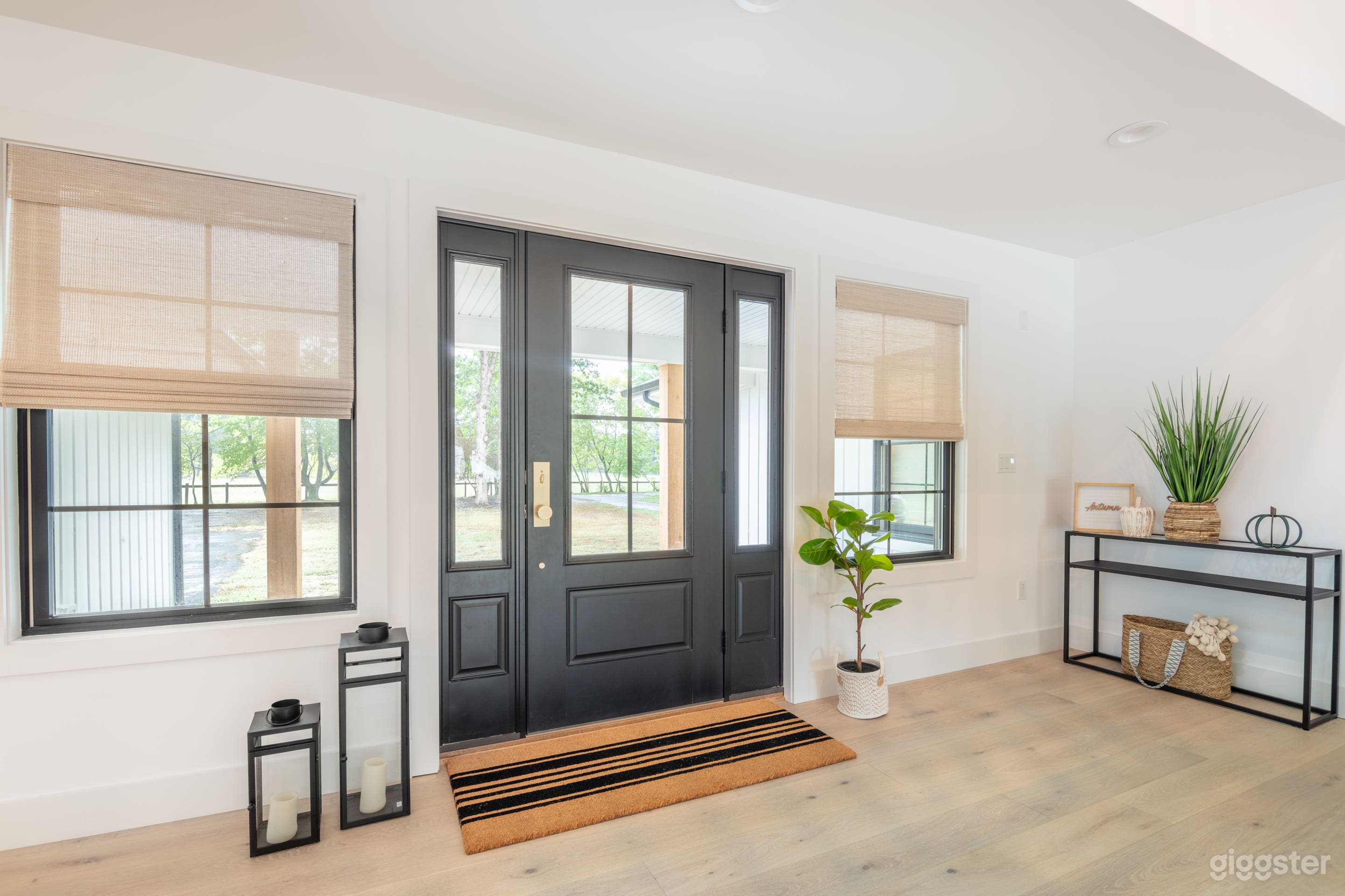 Central Jersey Horse Farm Oasis w/Modern Farmhouse Photo 4