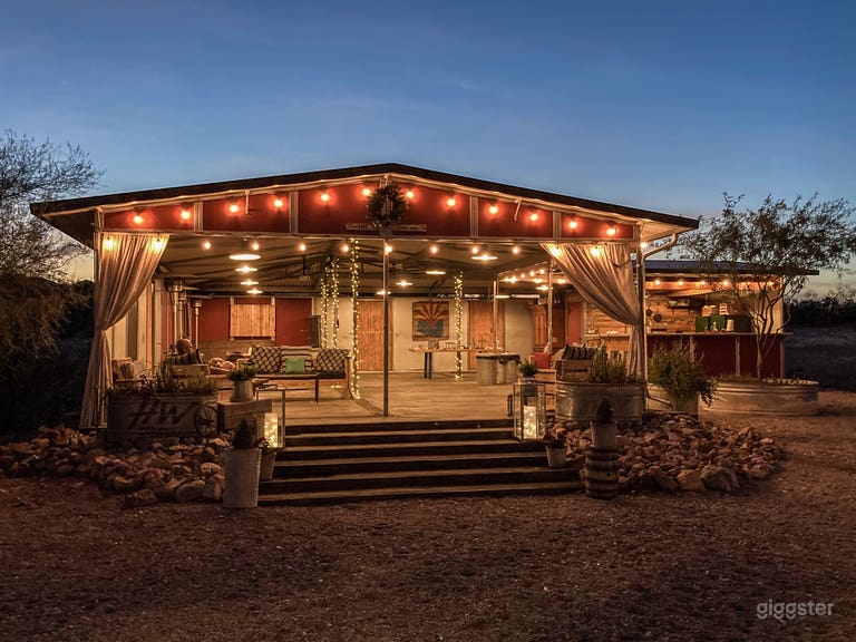  Desert-Style Country Stable in Tucson 
