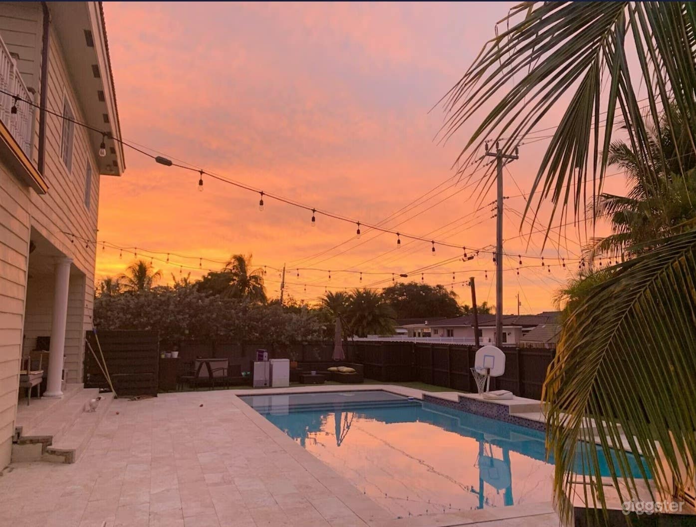 An amazing outdoor pool in Miami Springs Photo 1