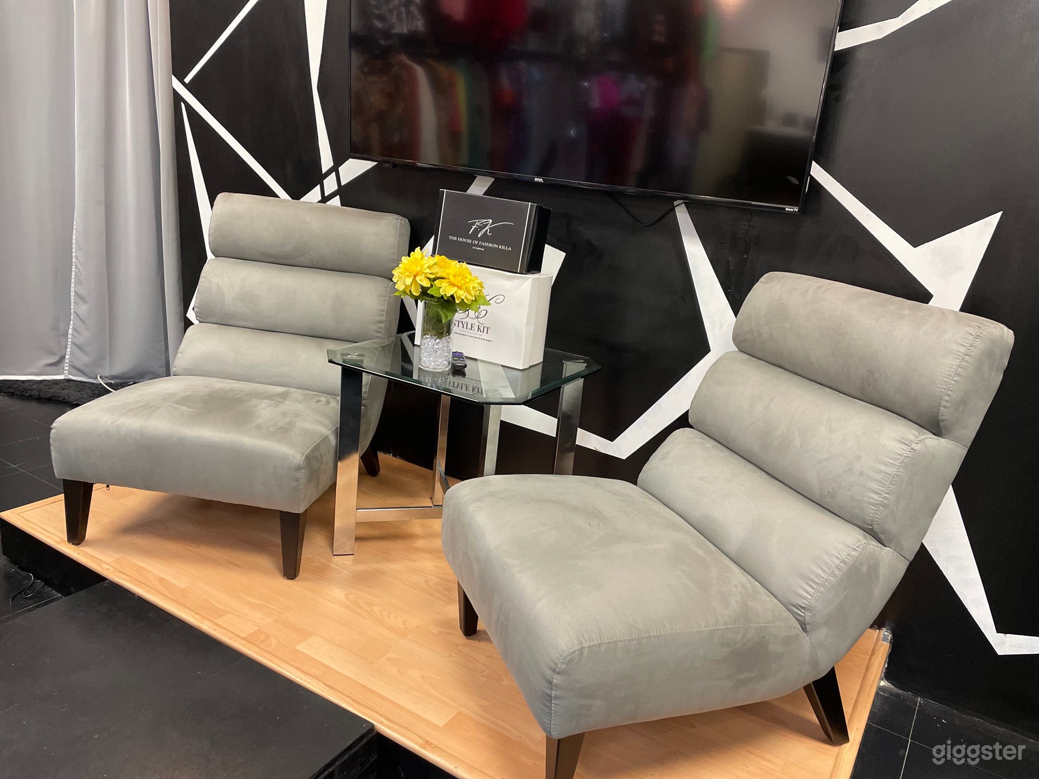 Amazing Gorgeous Boutique Photo 1