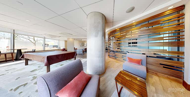  Unique Lounge with Artistic Wood Accents 