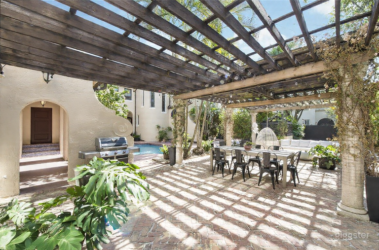  Private Pool Retreat – Perfect for Film & Photo Shoots 