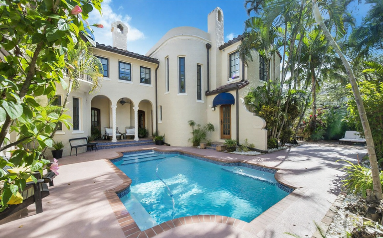  Private Pool Retreat – Perfect for Film & Photo Shoots 