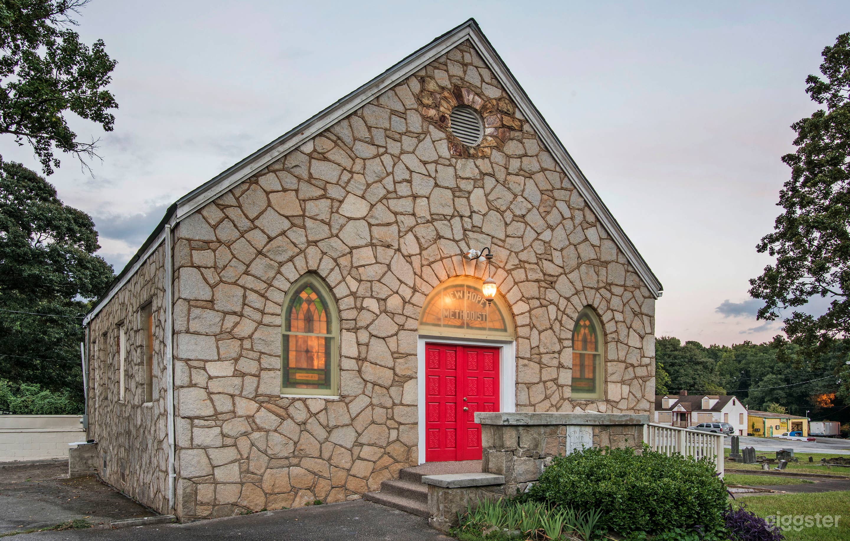 Historic stone church in the perimeter of 285! 