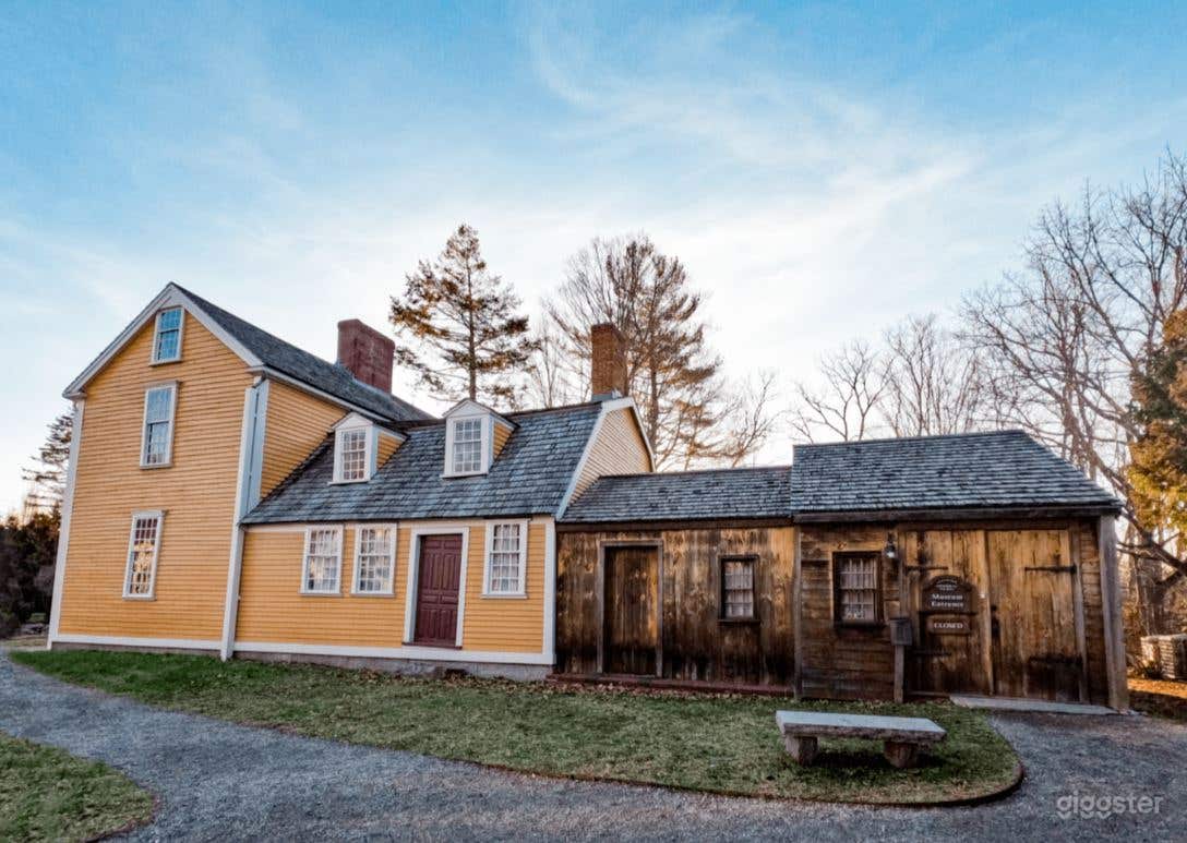 Hancock-Clarke House Photo 1