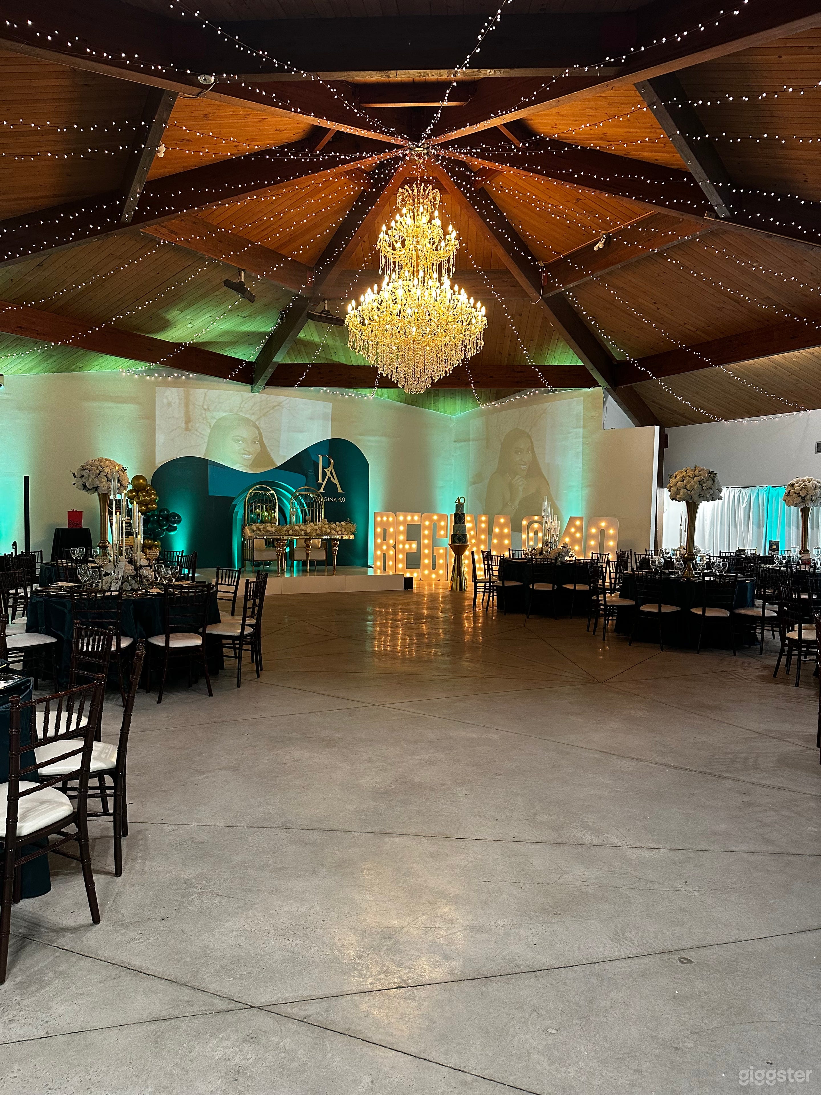 Extra Luxurious Event Space in Atlanta Photo 3