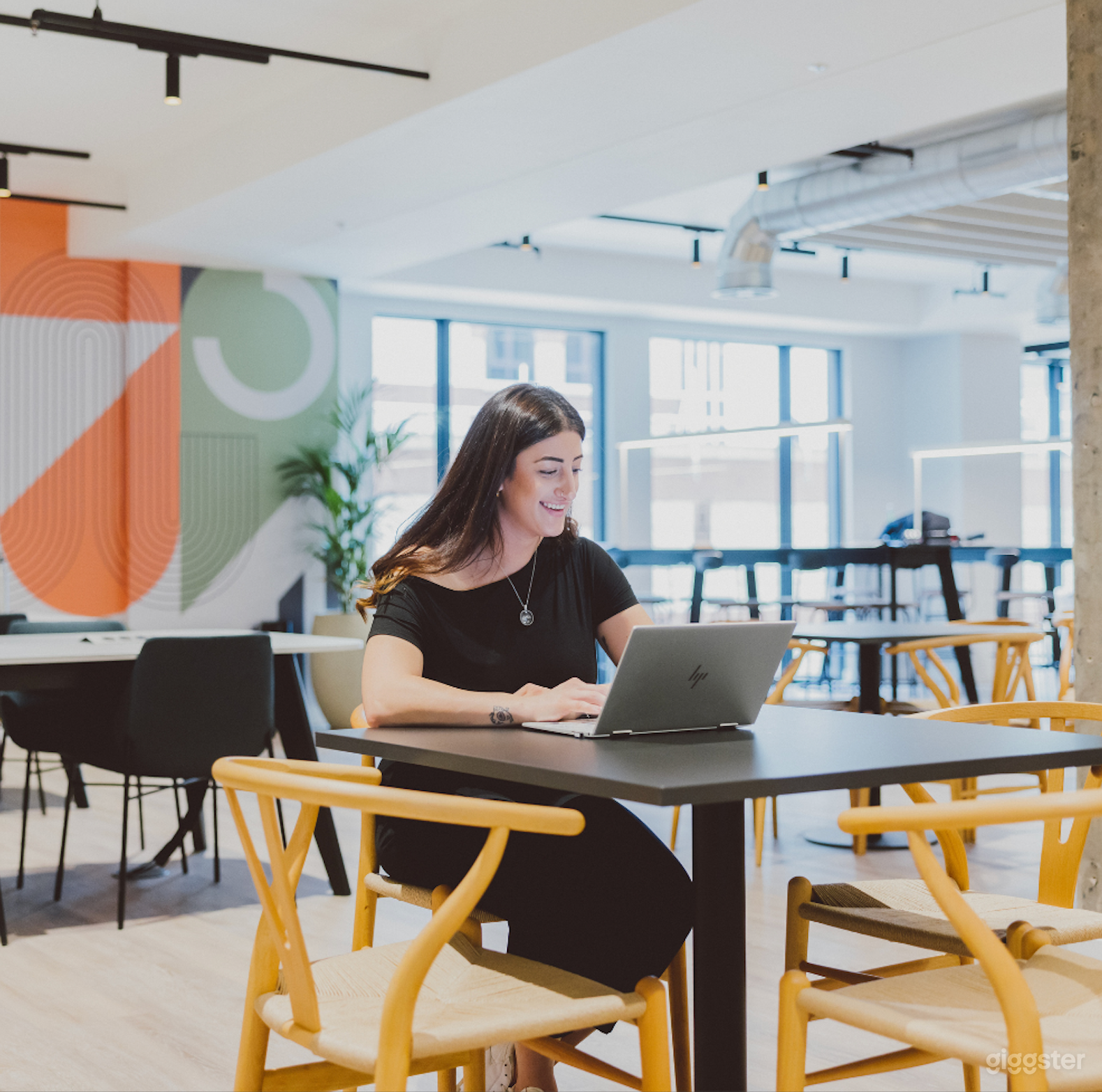 Modern Co-Working and Dedicated Space Photo 4