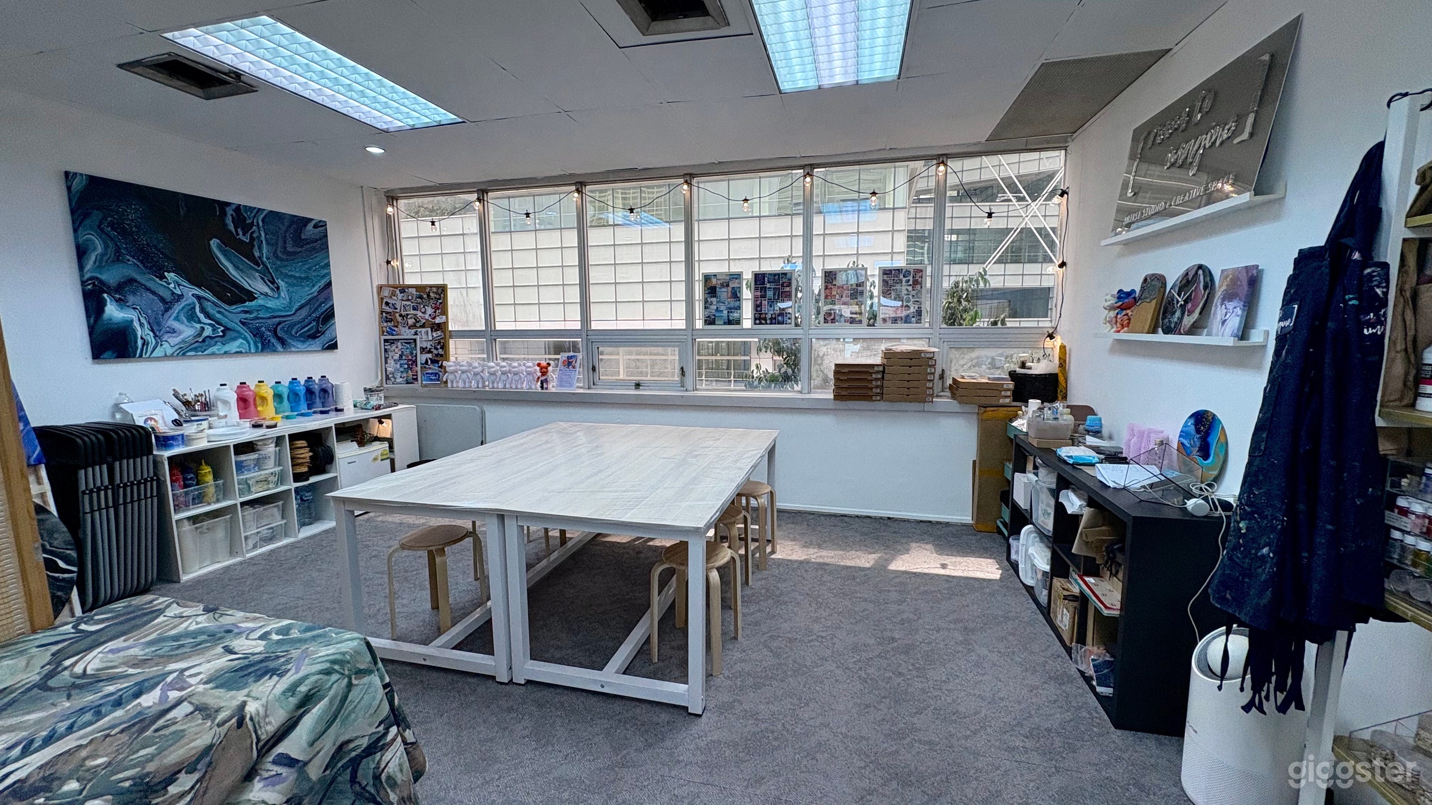 Vibrant Eclectic Art Studio with Large Windows Photo 4