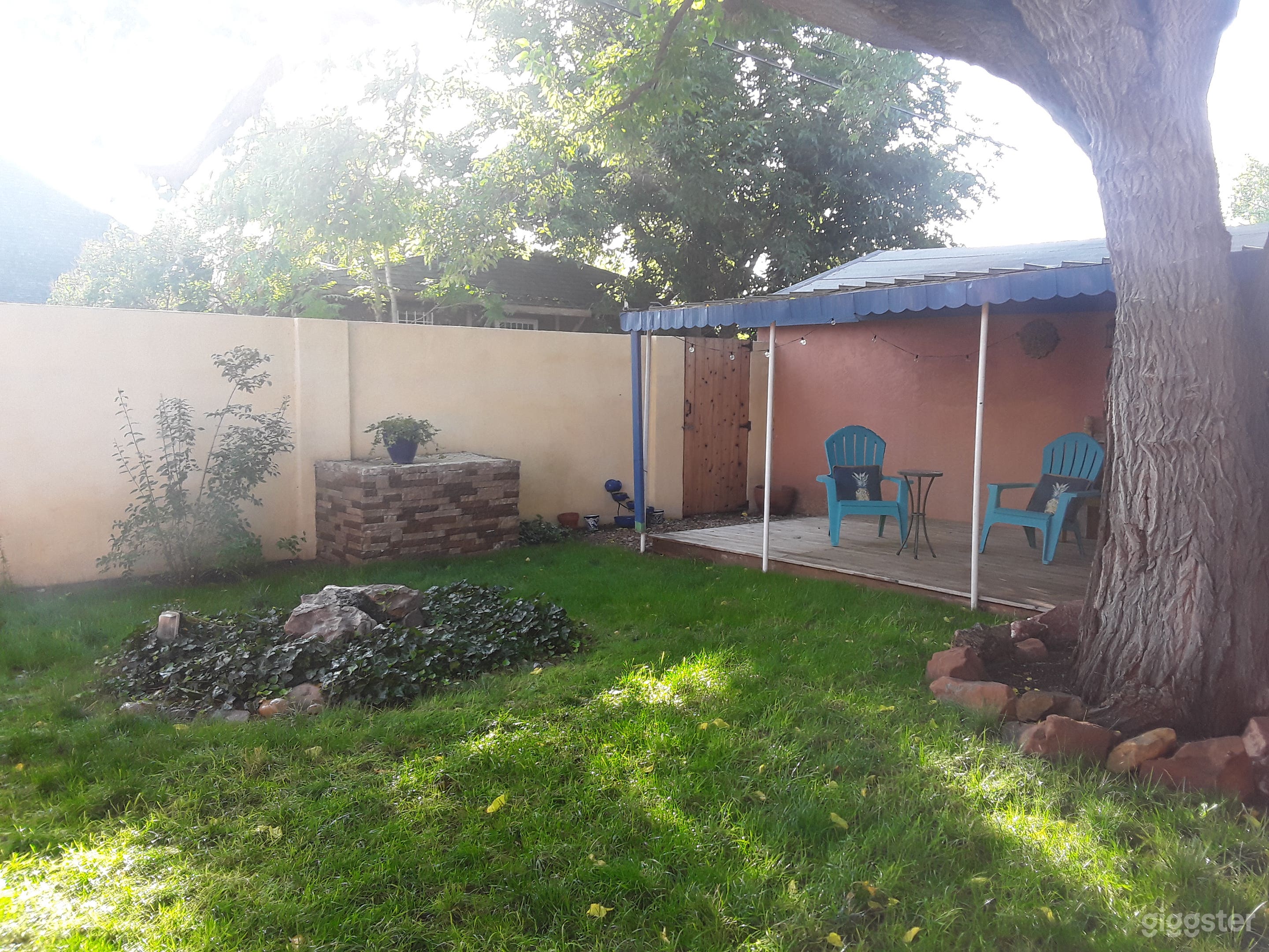 Cozy Backyard Hideaway Photo 3