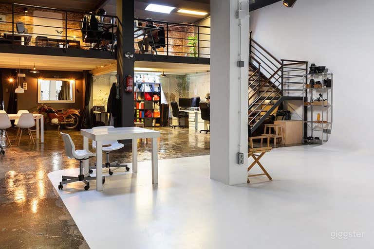  Studio fotografico attrezzato 