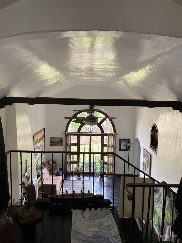  Century old House across from Hollywood Bowl 