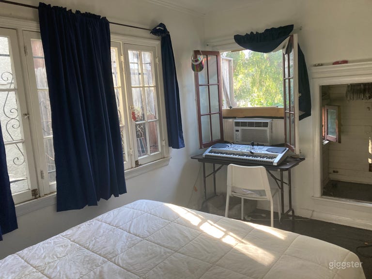  Century old House across from Hollywood Bowl 