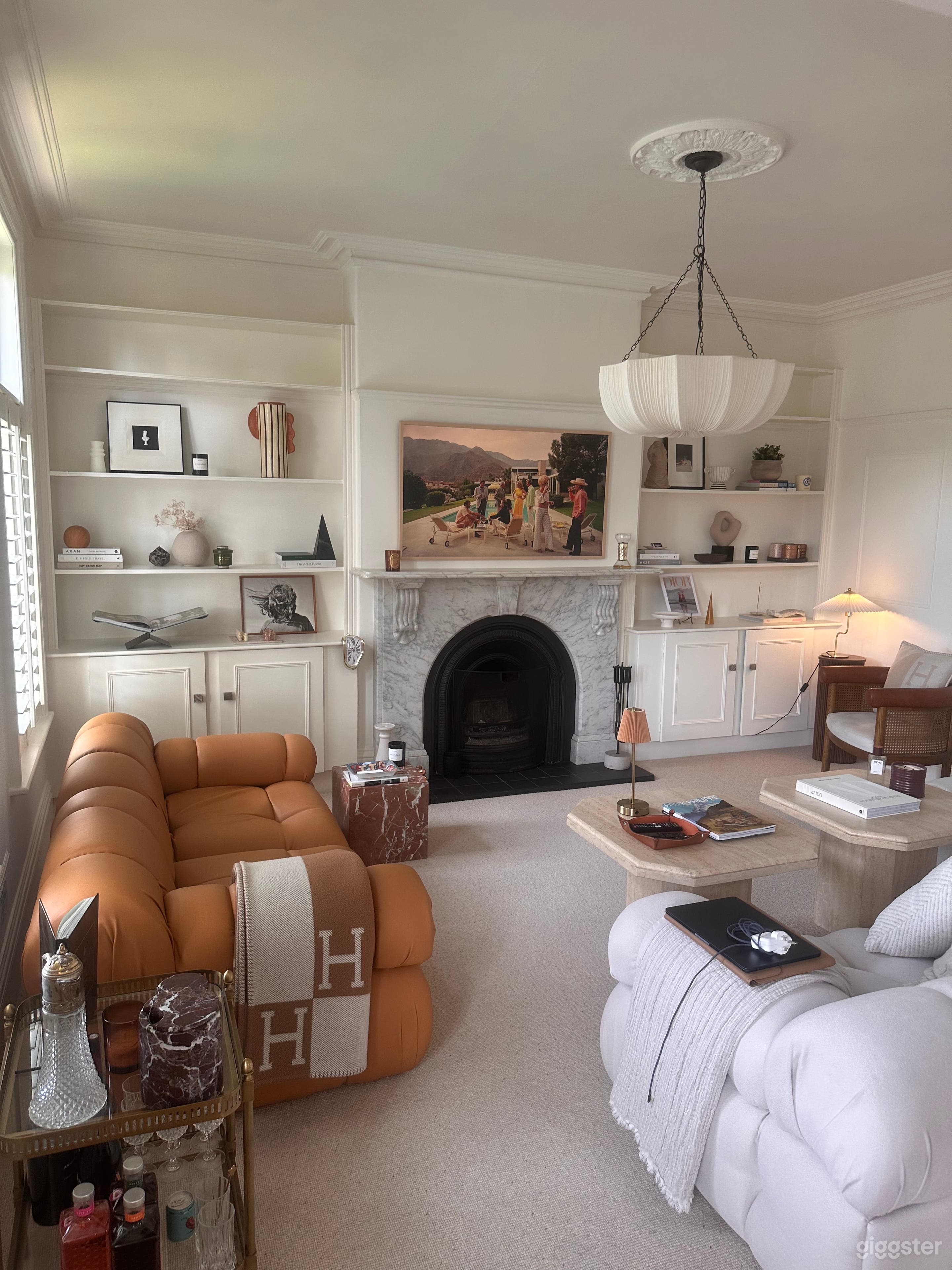 Edwardian Family Home with Cinematic Period Featur Photo 3