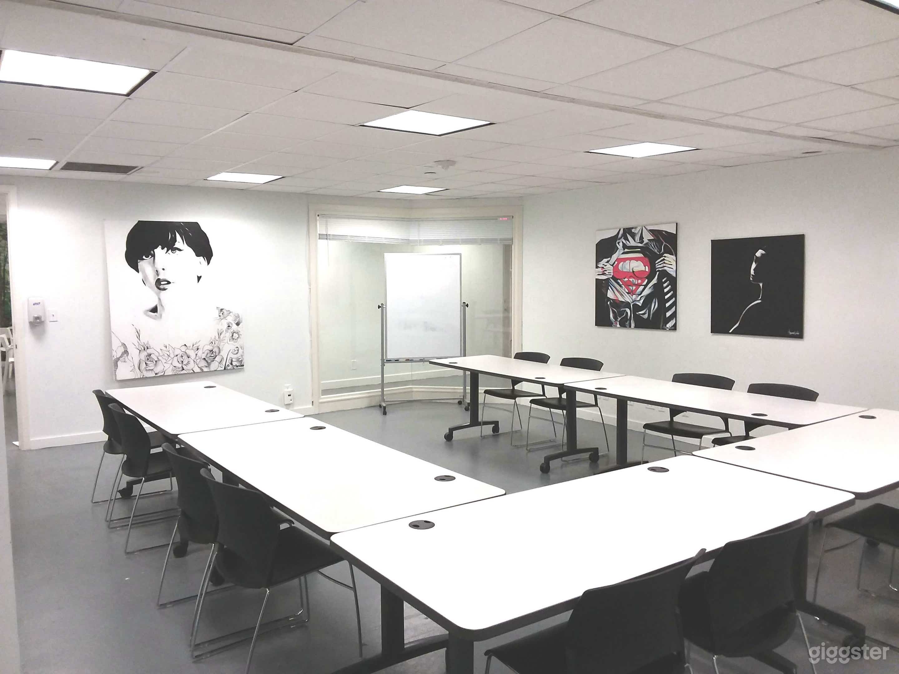 Flexible Training &amp; Meeting Room in Downtown Miami Photo 2