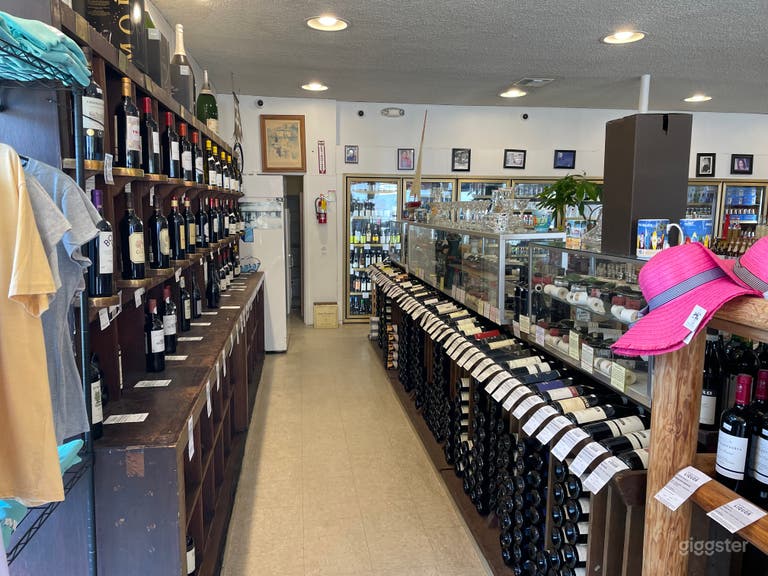  Malibu Liquor Store 