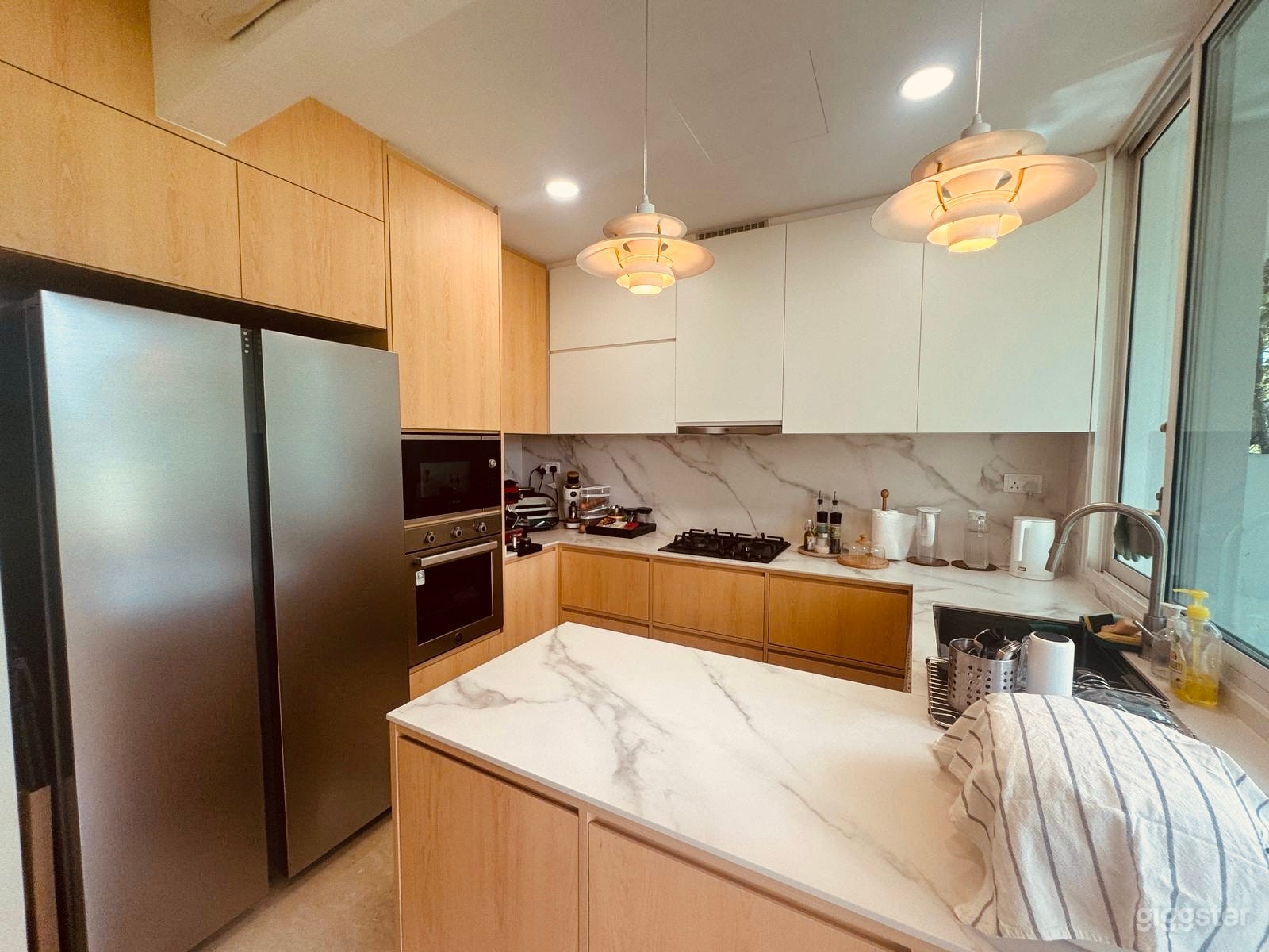 5 storey cluster house with rooftop terrace Photo 3