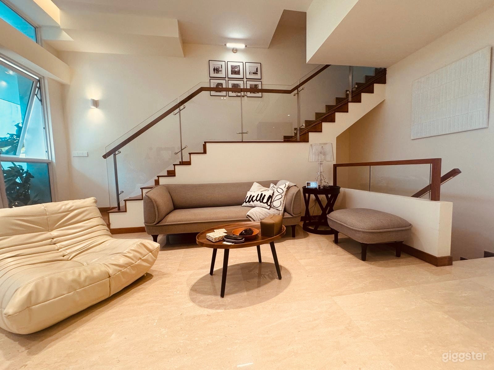 5 storey cluster house with rooftop terrace Photo 2