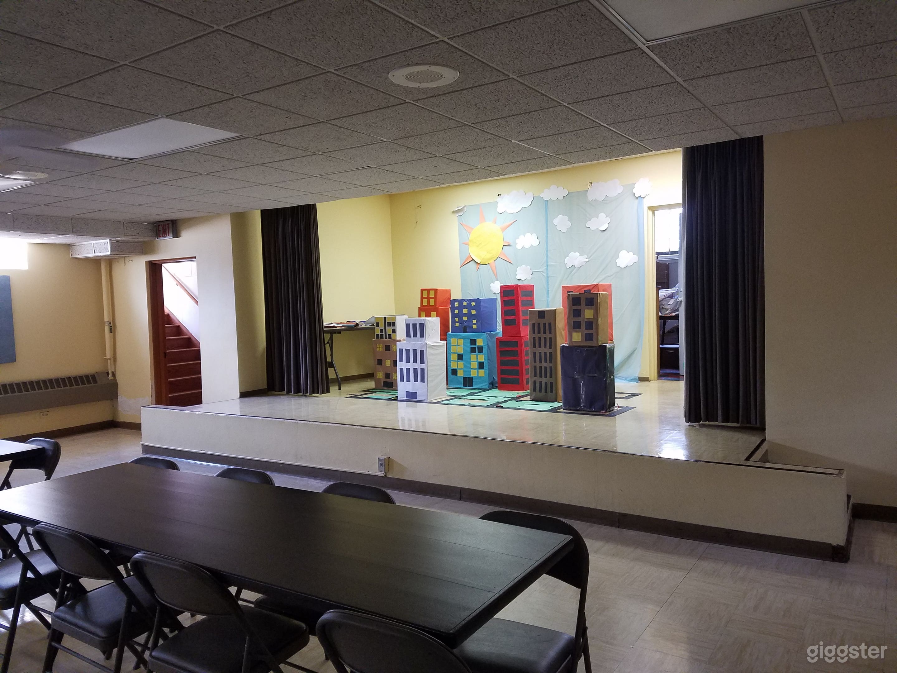 The Venue Room in Itasca Photo 4