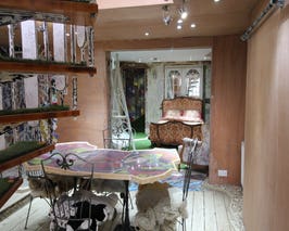  Unique, exotic location for film/video/photoshoots 