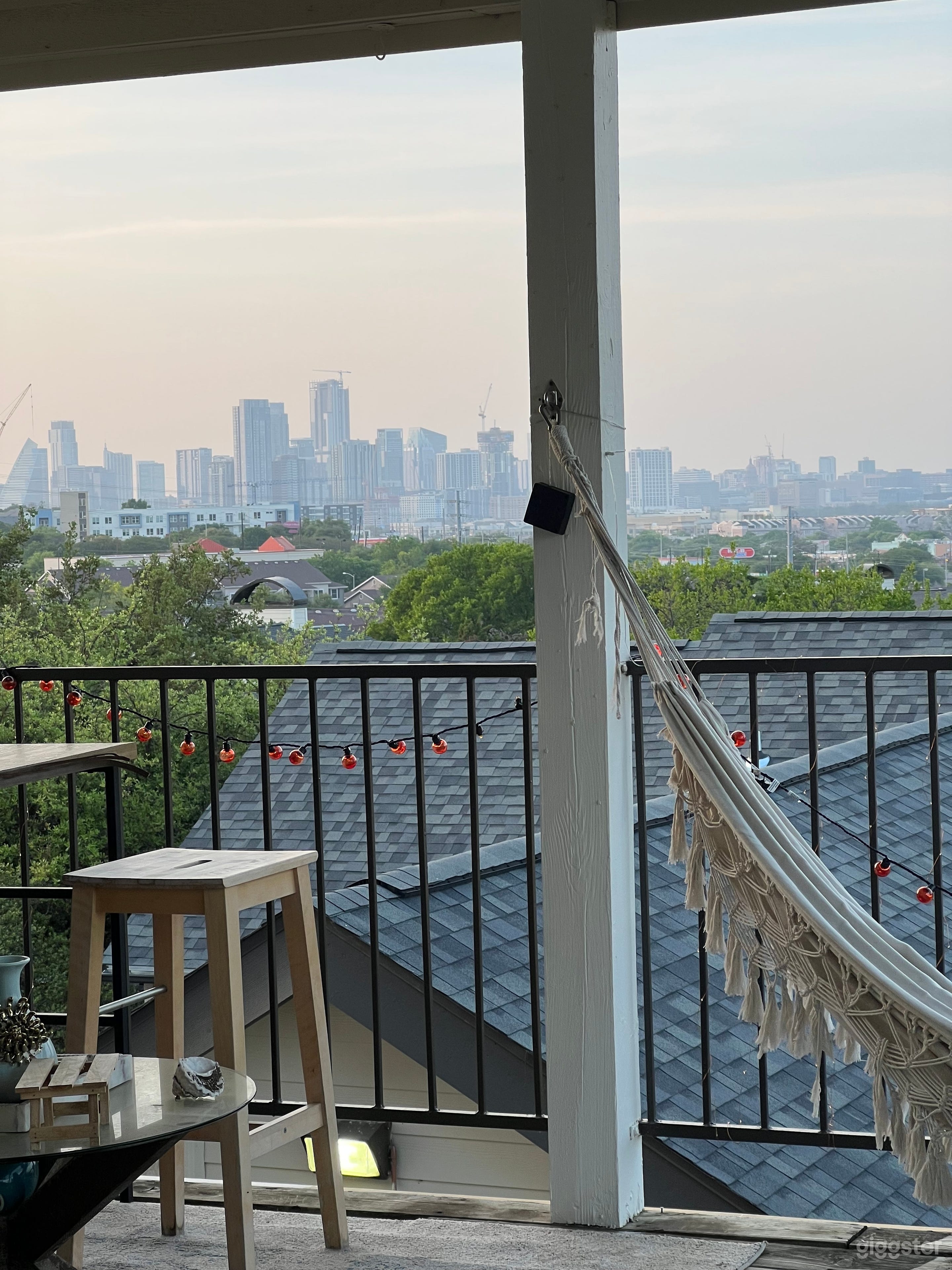 Eastside Apartment Photo Studio with Downtown View Photo 1