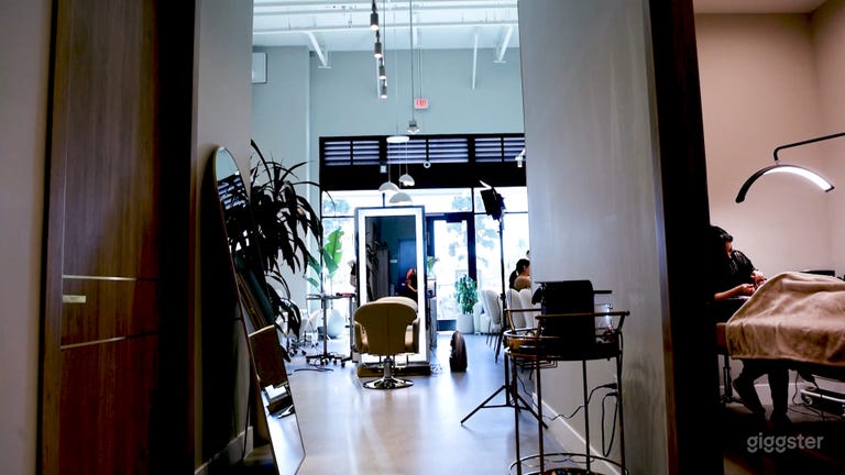  Salón de uñas de lujo 