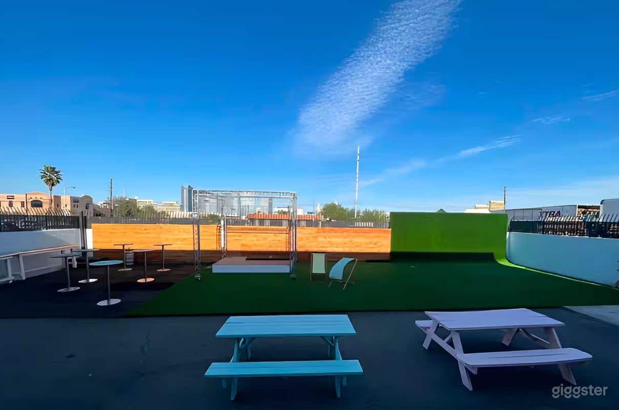 The Yard - Grass Cyclorama Photo 4