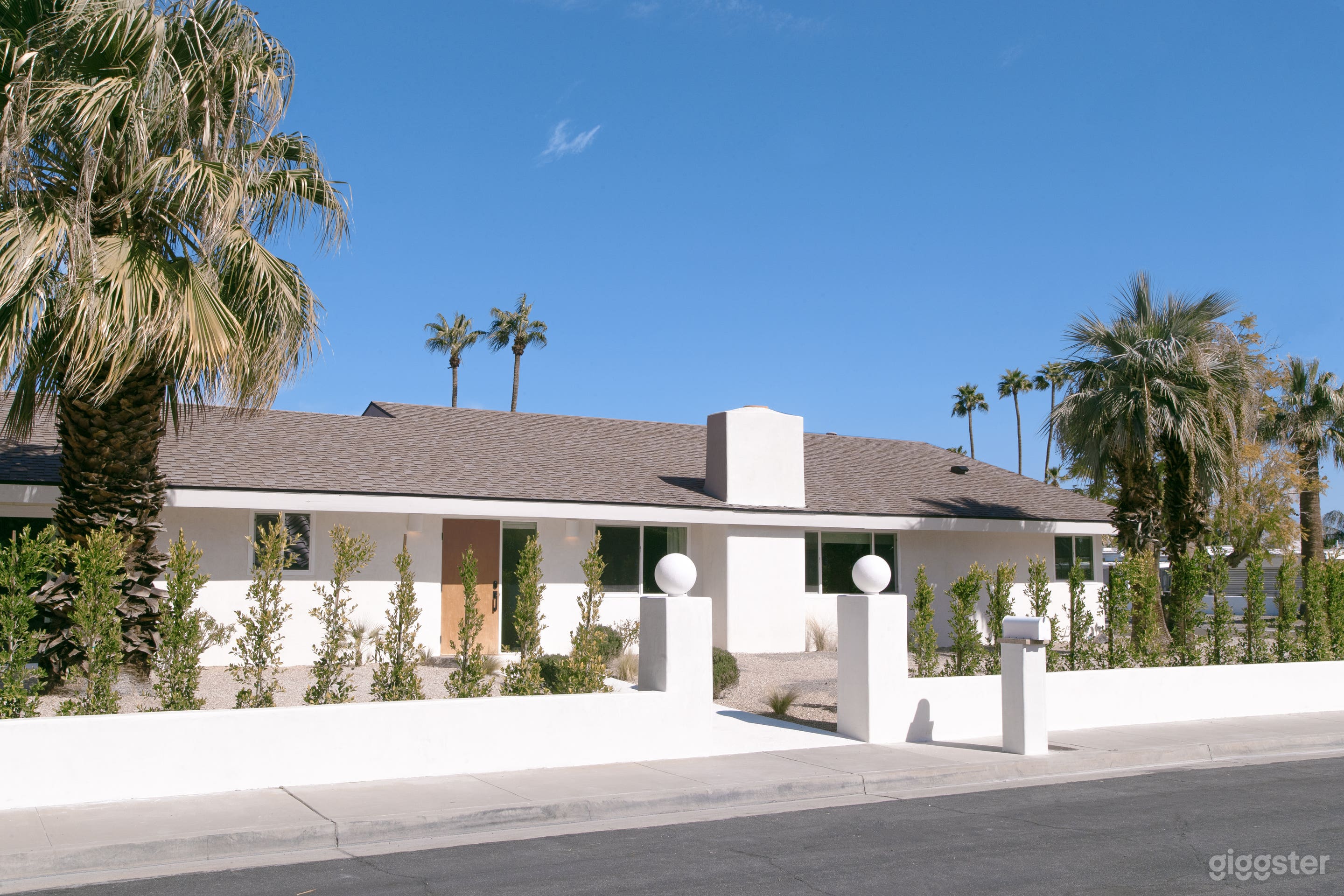 Private Designer Home w/ Pool &amp; Mountain Views Photo 1