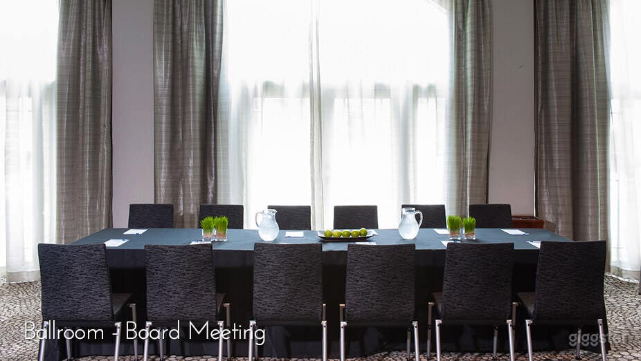 THE BALLROOM Photo 2