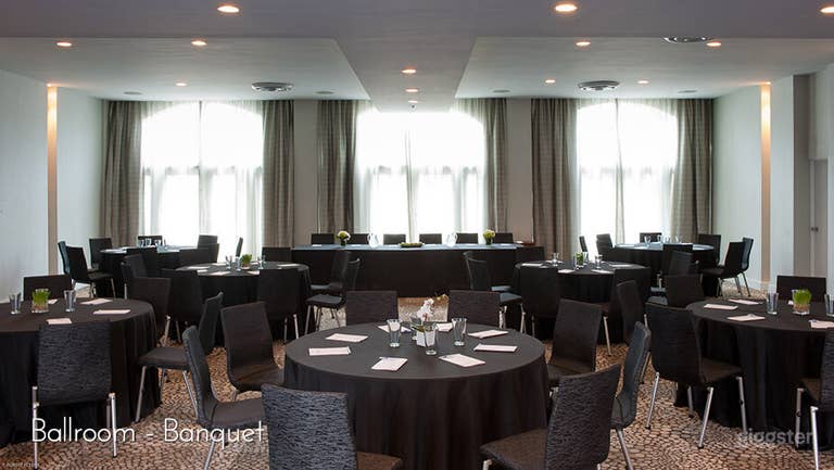  THE BALLROOM 