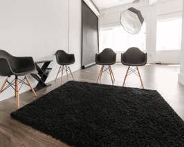  Sleek Daylight Studio with Cyc Wall (B2 Pierce) 