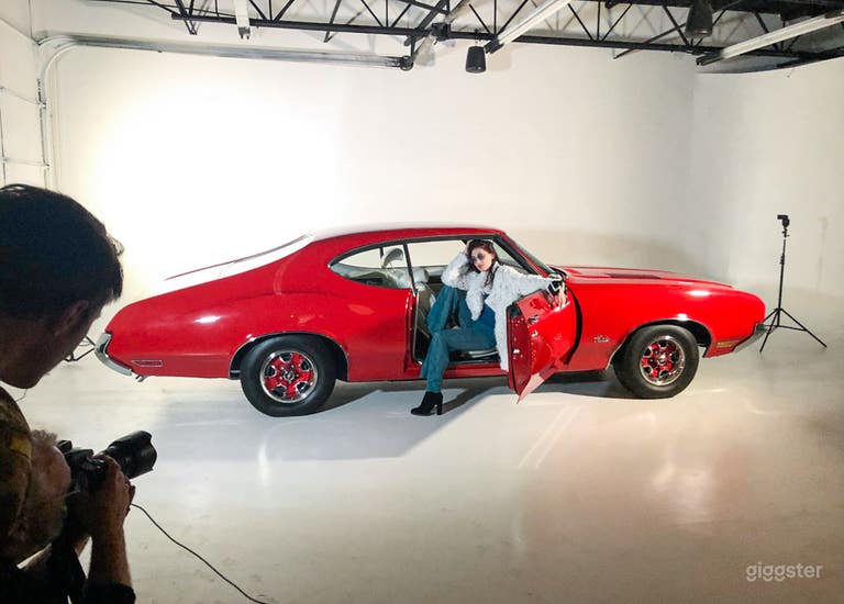  Full Car Photoshoot in Studio 