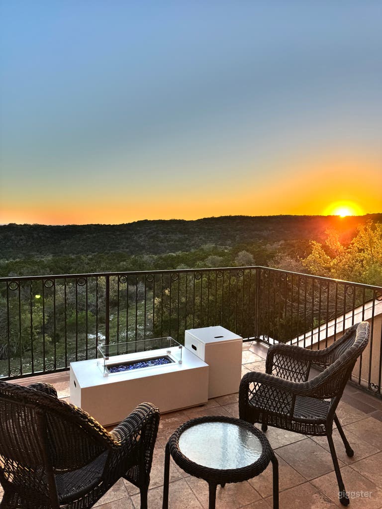  Manoir rustique dans le Hill Country avec vues à couper le souffle sur le canyon 