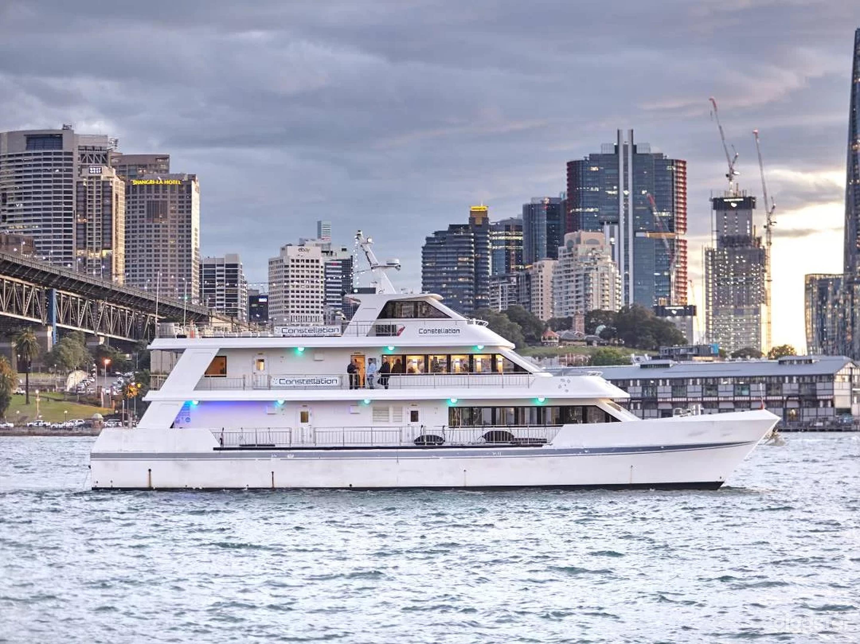 CONSTELLATION Photo 1